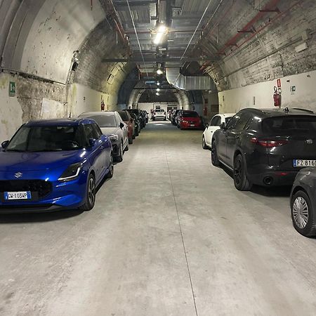 ג'נובה Deluxe Apartment Self Check In Parking מראה חיצוני תמונה