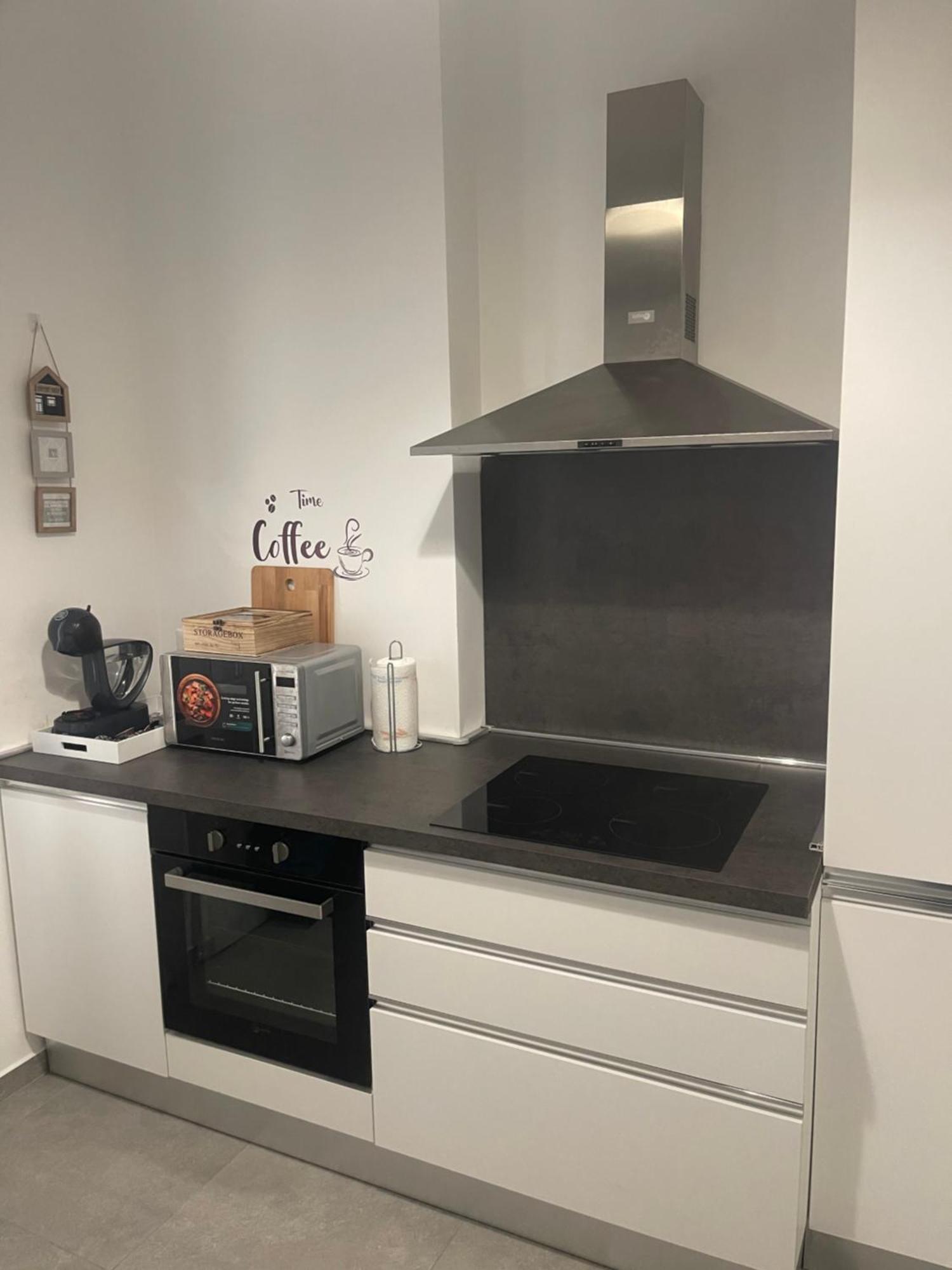 ג'נובה Deluxe Apartment Self Check In Parking מראה חיצוני תמונה